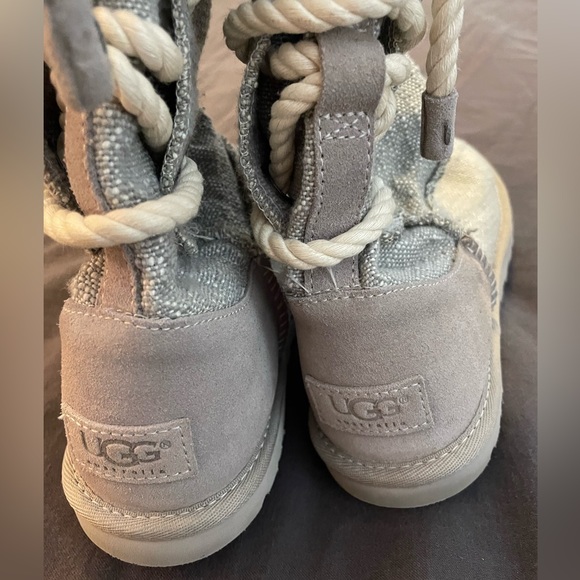 UGG Lace up boots - Picture 3 of 6